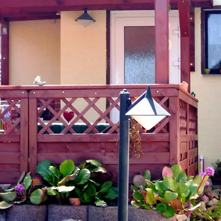 Ferieneinrichtungen-haus-am-stein-haus-2-saechsische-schweiz-koenigstein 別荘