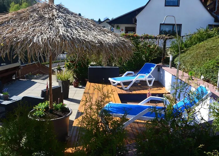 Ferieneinrichtungen-haus-am-stein-haus-2-saechsische-schweiz-koenigstein بيت للعطل كونيجشتاين آن دير إلب