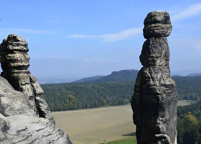 Ferieneinrichtungen-haus-am-stein-haus-2-saechsische-schweiz-koenigstein *
